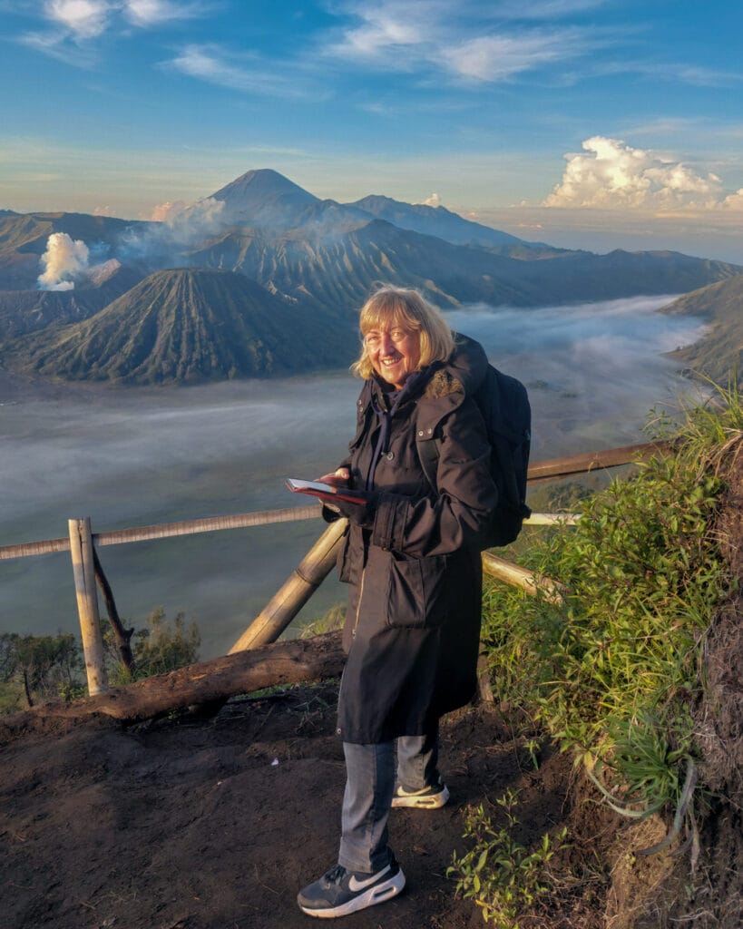Bromo Volcano Tour - Sunrise Kingkong Hill