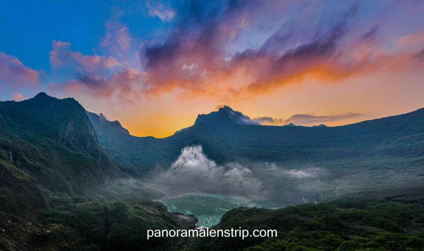 Mount Kelud Travel Guide – Adventure, History & Tips