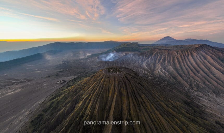 Bromo Volcano Sunrise: Viewpoints, Timing, Tours 2026