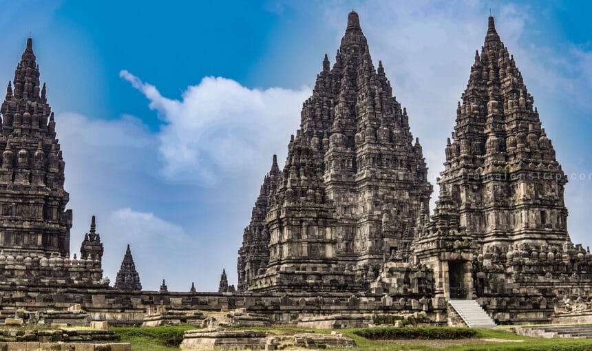 Borobudur and Prambanan Tour: The Perfect One-Day Itinerary