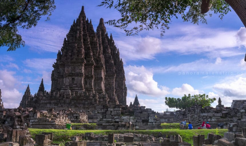 Best Time to Visit Prambanan for Sunset & Photography
