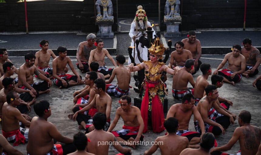 Uluwatu Tour: The Complete Guide to Bali’s Sunset Cliff Temple