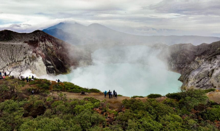 How to Get to Ijen Crater: Luxury Travel From Bali & Surabaya